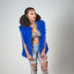 3/$10 Aztec crop top